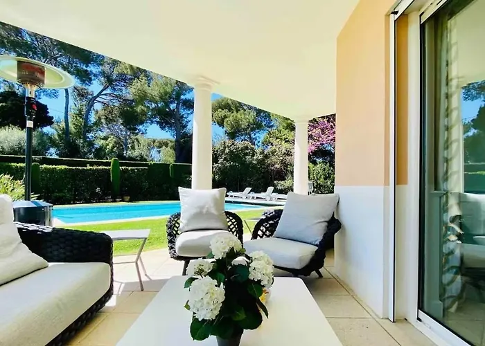 Βίλα Cap D'antibes