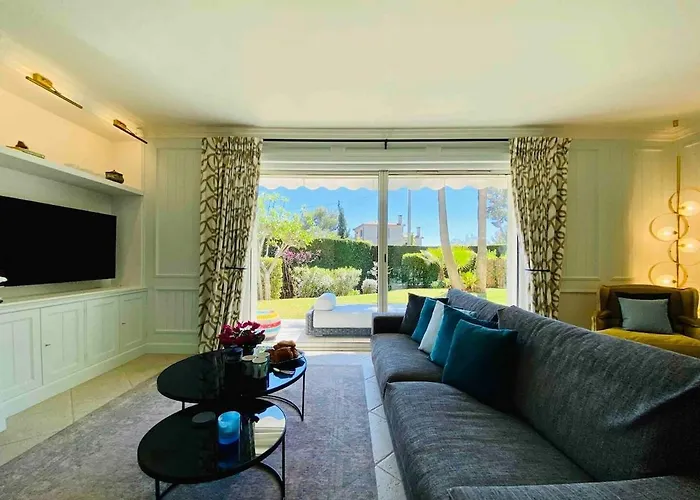 Βίλα Cap D'antibes